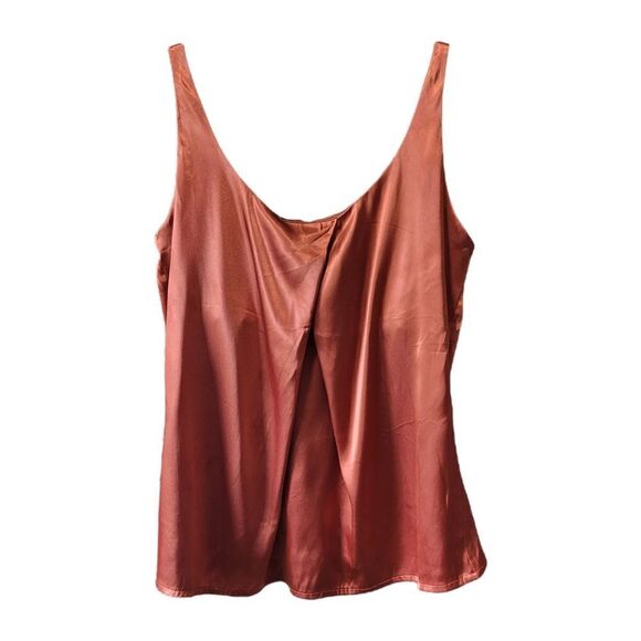 Rust overlappjng front tank - Picture 1 of 3